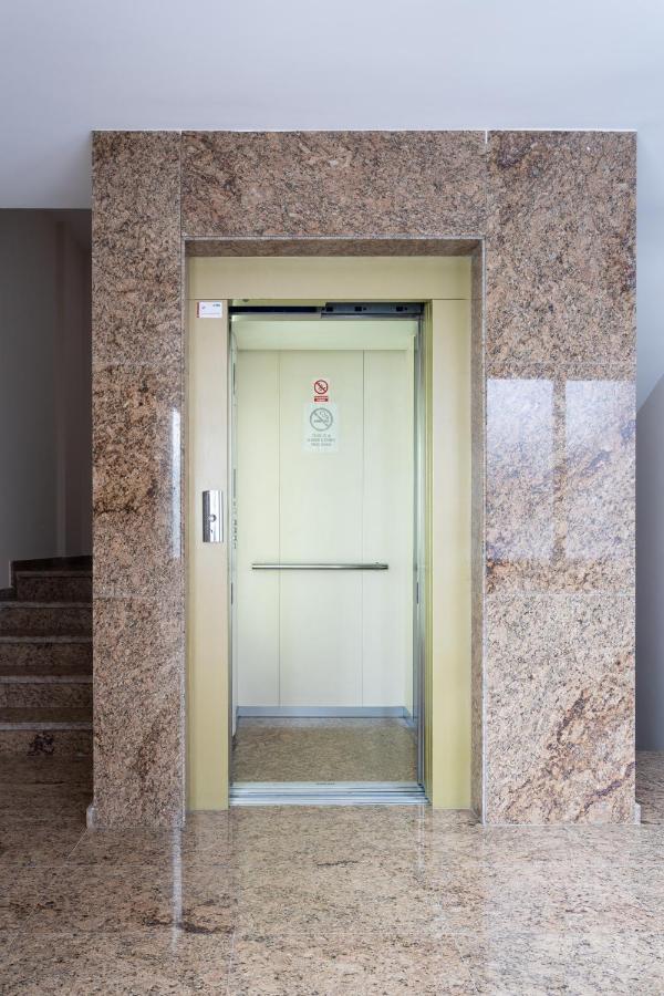 Rooms & Suites Loft 2H Deluxe Edition Arrecife Arrecife (Lanzarote) Exterior foto